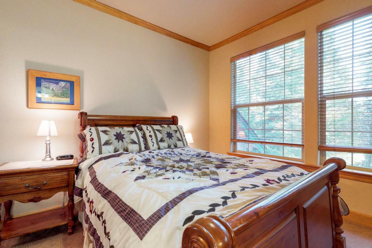 New England Cottage Shaver Lake Exterior foto
